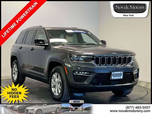 Used 2023 Jeep Grand Cherokee Limited w/ Luxury Tech Group II image 1