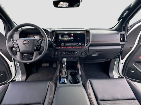 New 2025 Nissan Frontier PRO-4X w/ Pro Premium Package image 3