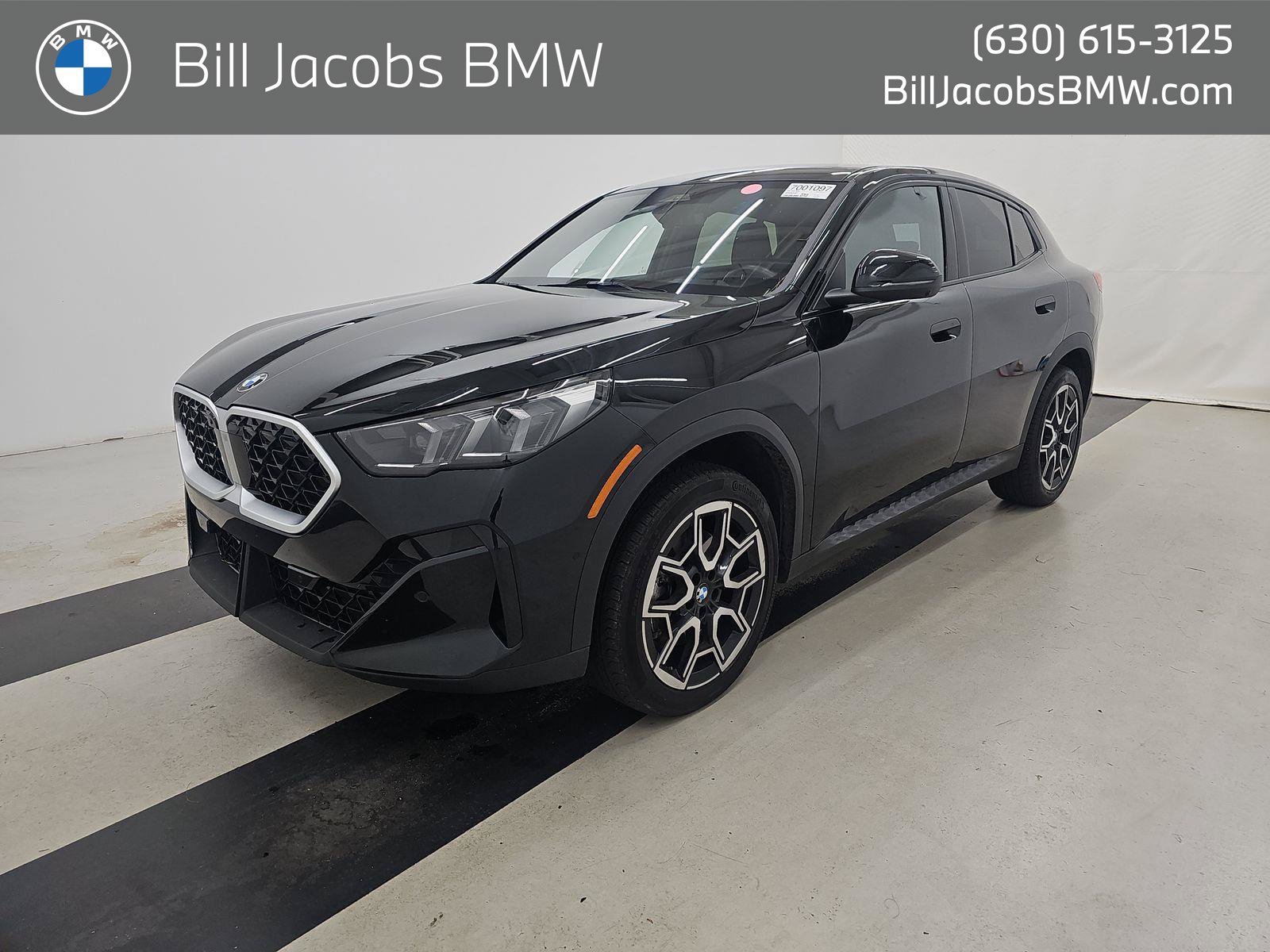 Used 2026 BMW X2 xDrive28i AWD/4WD image 1