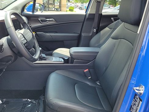 Used 2026 Kia Sportage EX w/ EX Panorama Roof Package FWD image 14