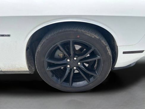 Used 2016 Dodge Challenger R/T Plus RWD image 37