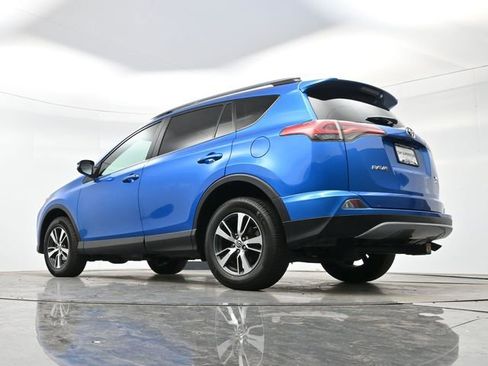 Used 2018 Toyota RAV4 XLE w/ Plus Extra Value Package image 30