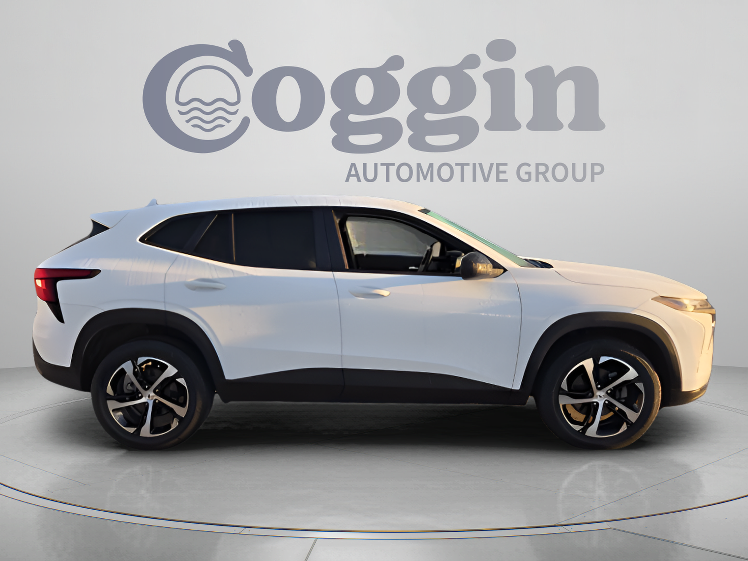 Certified 2024 Chevrolet Trax RS FWD image 6
