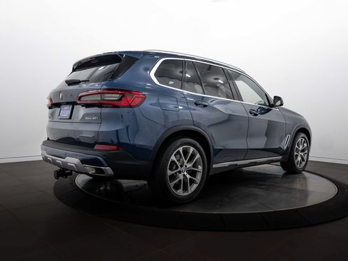 Used 2020 BMW X5 xDrive40i w/ Convenience Package AWD/4WD image 4