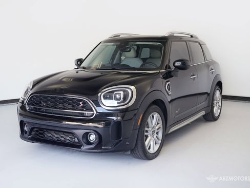 Used 2024 MINI Cooper Countryman S w/ Signature Upholstery Package image 2