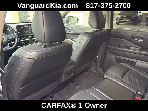 Used 2023 Nissan Pathfinder Platinum w/ Lighting Package (N92) AWD/4WD image 34