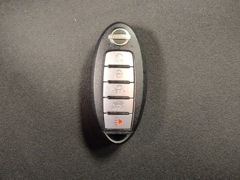 Used 2023 Nissan Altima 2.5 S FWD image 32
