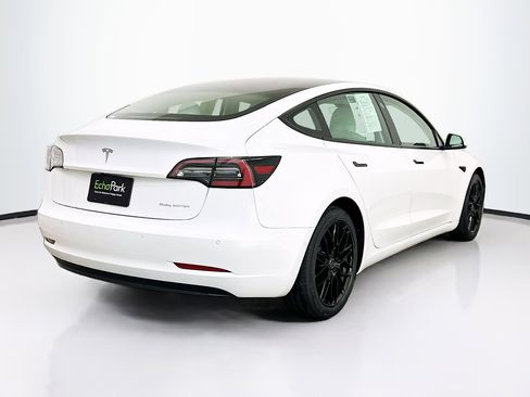 Used 2021 Tesla Model 3 Long Range image 9