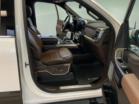 Used 2024 Ford F150 King Ranch AWD/4WD image 31
