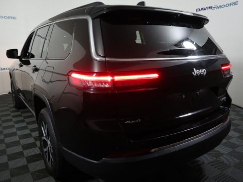 Used 2024 Jeep Grand Cherokee L Limited w/ Luxury Tech Group II AWD/4WD image 8