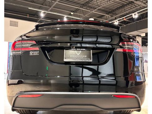 Used 2025 Tesla Model X image 13