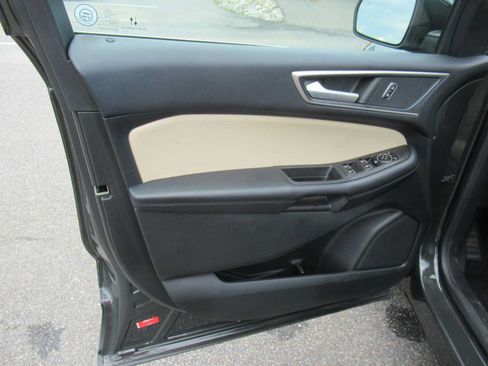 Used 2023 Ford Edge SEL w/ Convenience Package AWD/4WD image 14