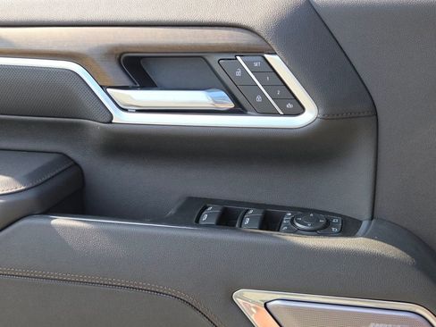 New 2026 Chevrolet Silverado 2500 High Country w/ Midnight Edition image 27