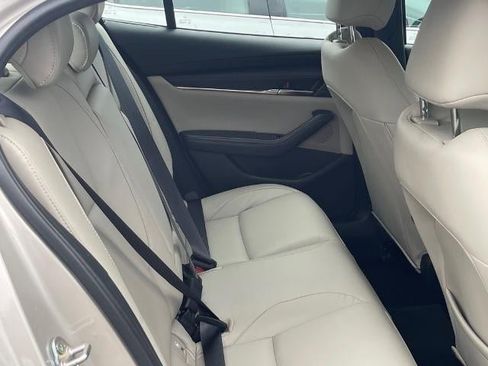 Used 2025 MAZDA MAZDA3 s image 18