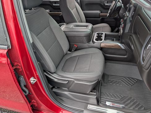 Used 2021 Chevrolet Silverado 1500 RST image 20