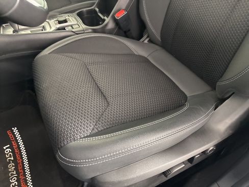 Used 2023 Subaru Forester Premium image 12