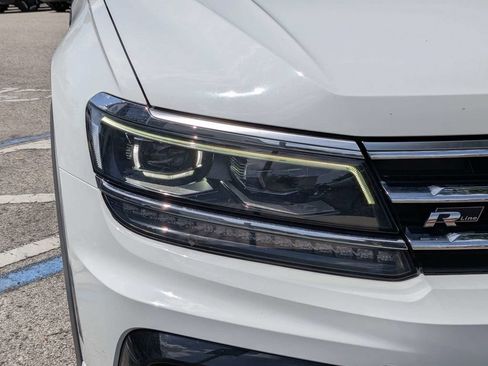 Used 2021 Volkswagen Tiguan SEL Premium R-Line AWD/4WD image 10