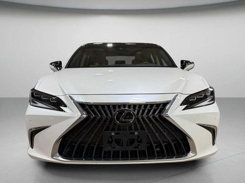 Used 2024 Lexus ES 350 Ultra Luxury image 8