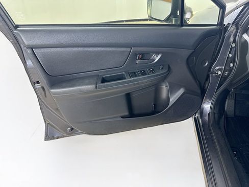 Used 2013 Subaru Impreza 2.0i AWD/4WD image 11
