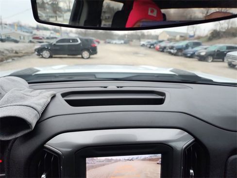 Used 2024 Chevrolet Silverado 2500 W/T image 27