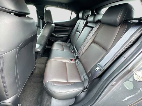 Used 2023 MAZDA MAZDA3 s image 31