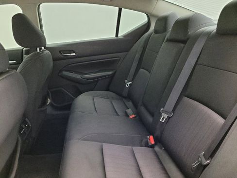 Used 2019 Nissan Altima 2.5 SV image 18