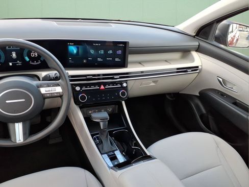Used 2026 Hyundai Tucson SEL AWD/4WD image 19