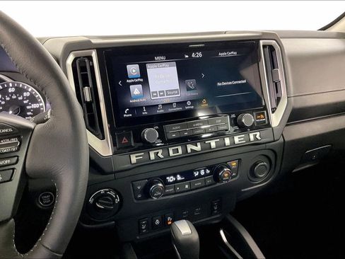 Certified 2025 Nissan Frontier SV w/ SV Convenience Package image 9