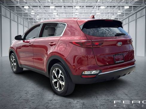 Used 2021 Kia Sportage LX AWD/4WD image 3