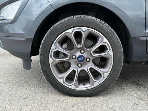 Used 2020 Ford EcoSport Titanium image 12