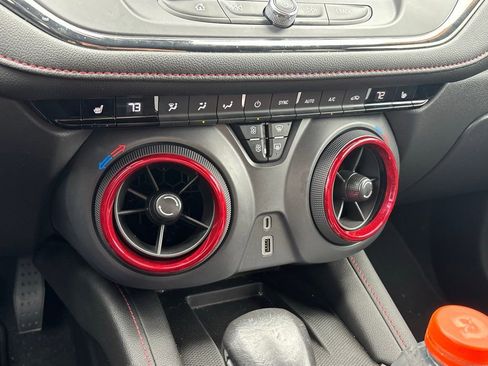 Used 2021 Chevrolet Blazer RS w/ Driver Confidence II Package image 12