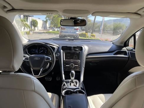 Used 2016 Ford Fusion Energi Titanium w/ Driver Assist Package image 10