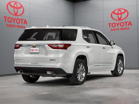 Used 2021 Chevrolet Traverse High Country w/ LPO, Floor Liner Package FWD image 2