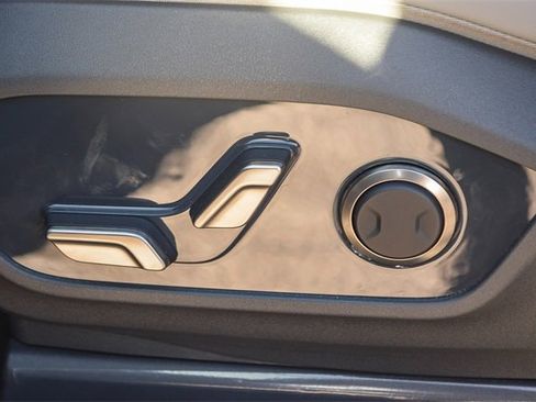 New 2024 Kia EV9 Wind image 22