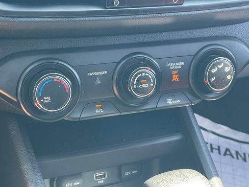 Used 2023 Kia Forte LXS w/ LXS Technology Package FWD image 8