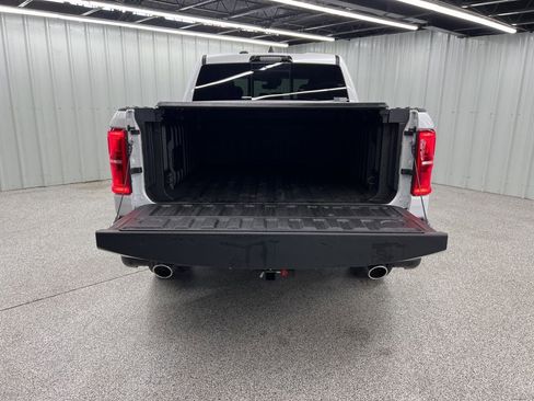 Used 2025 RAM 1500 Limited image 9