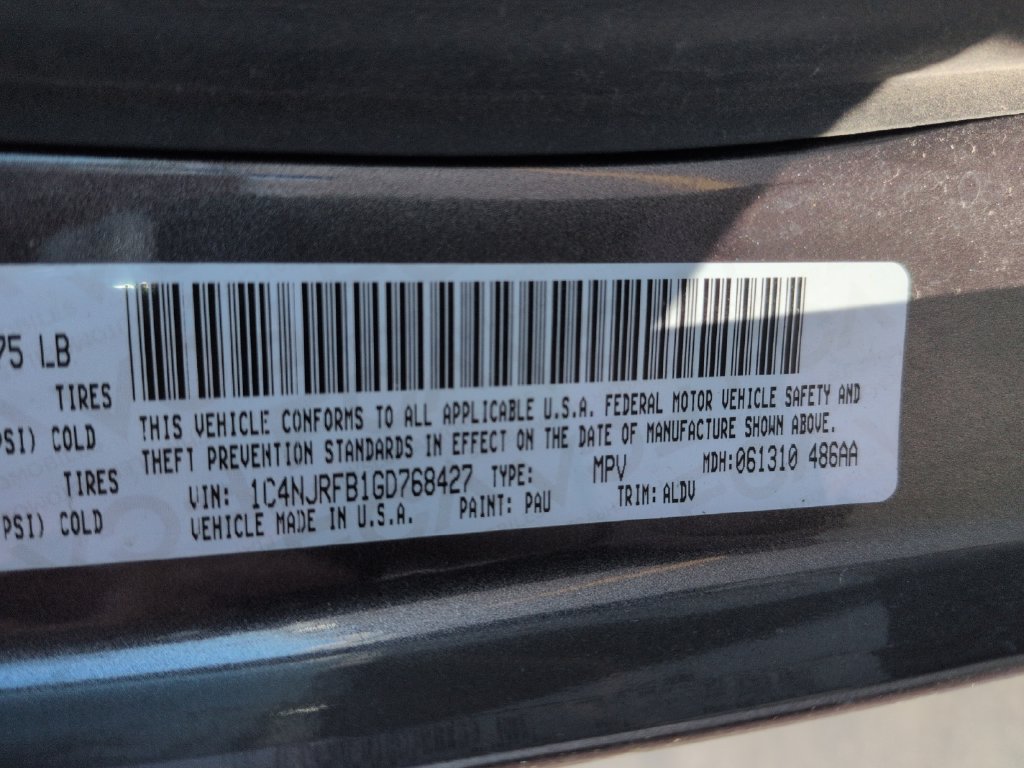 Used 2016 Jeep Patriot High Altitude AWD/4WD image 31