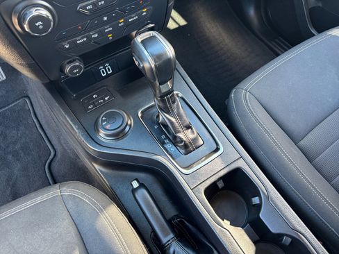 Used 2019 Ford Ranger XLT w/ Equipment Group 301A Mid image 15