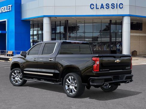 New 2026 Chevrolet Silverado 1500 High Country w/ High Country Premium Package image 3