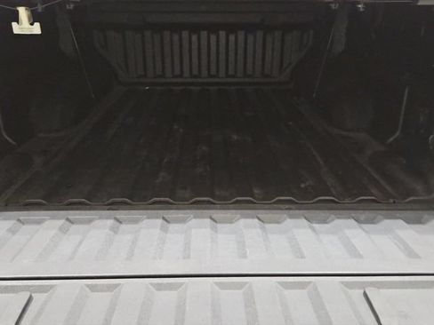 Used 2023 GMC Canyon AT4 w/ Canyon Safety Plus Package AWD/4WD image 22