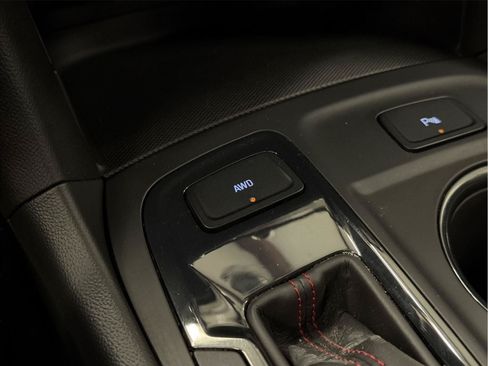 Used 2024 Chevrolet Equinox RS AWD/4WD image 19