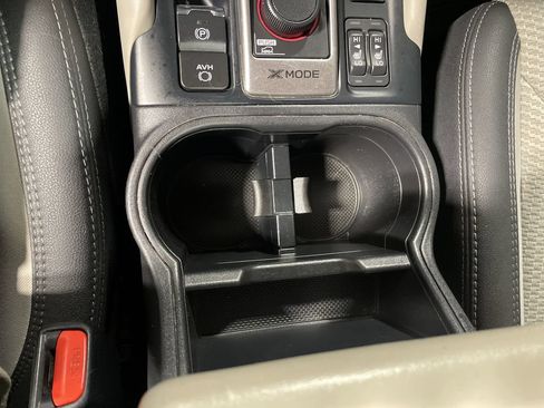Used 2021 Subaru Forester Premium AWD/4WD image 22