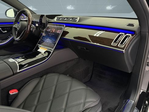 New 2026 Mercedes-Benz Maybach S 580 4MATIC image 21