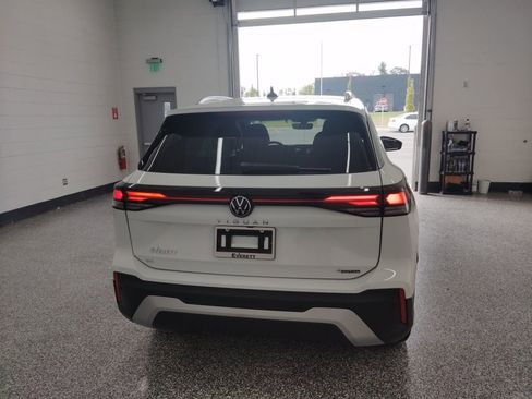 New 2026 Volkswagen Tiguan SE AWD/4WD image 4