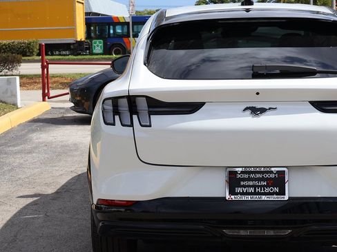 Used 2024 Ford Mustang Mach-E Premium image 16