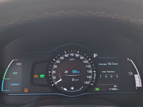 Used 2017 Hyundai Ioniq Limited FWD image 9