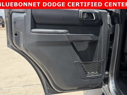 Used 2025 Ford Bronco Badlands AWD/4WD image 14