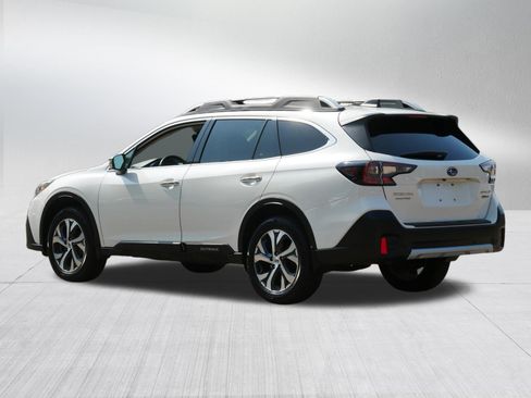 Used 2021 Subaru Outback Touring w/ Popular Package #2 AWD/4WD image 5