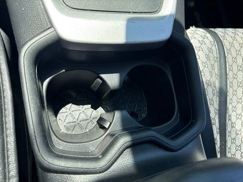 Used 2019 Toyota RAV4 XLE w/ Convenience Package AWD/4WD image 19