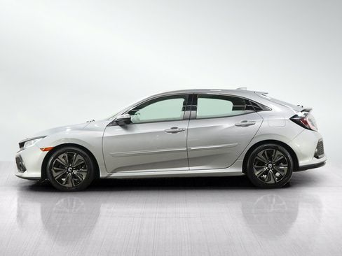 Used 2018 Honda Civic EX image 2